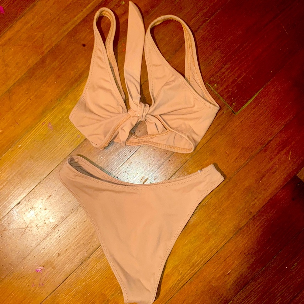 swim suit bikini
